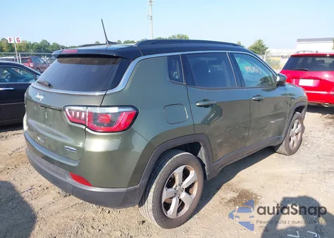 2020 Jeep Compass Latitude 4X4 from USA, damaged, VIN 3C4NJDBB3LT117555